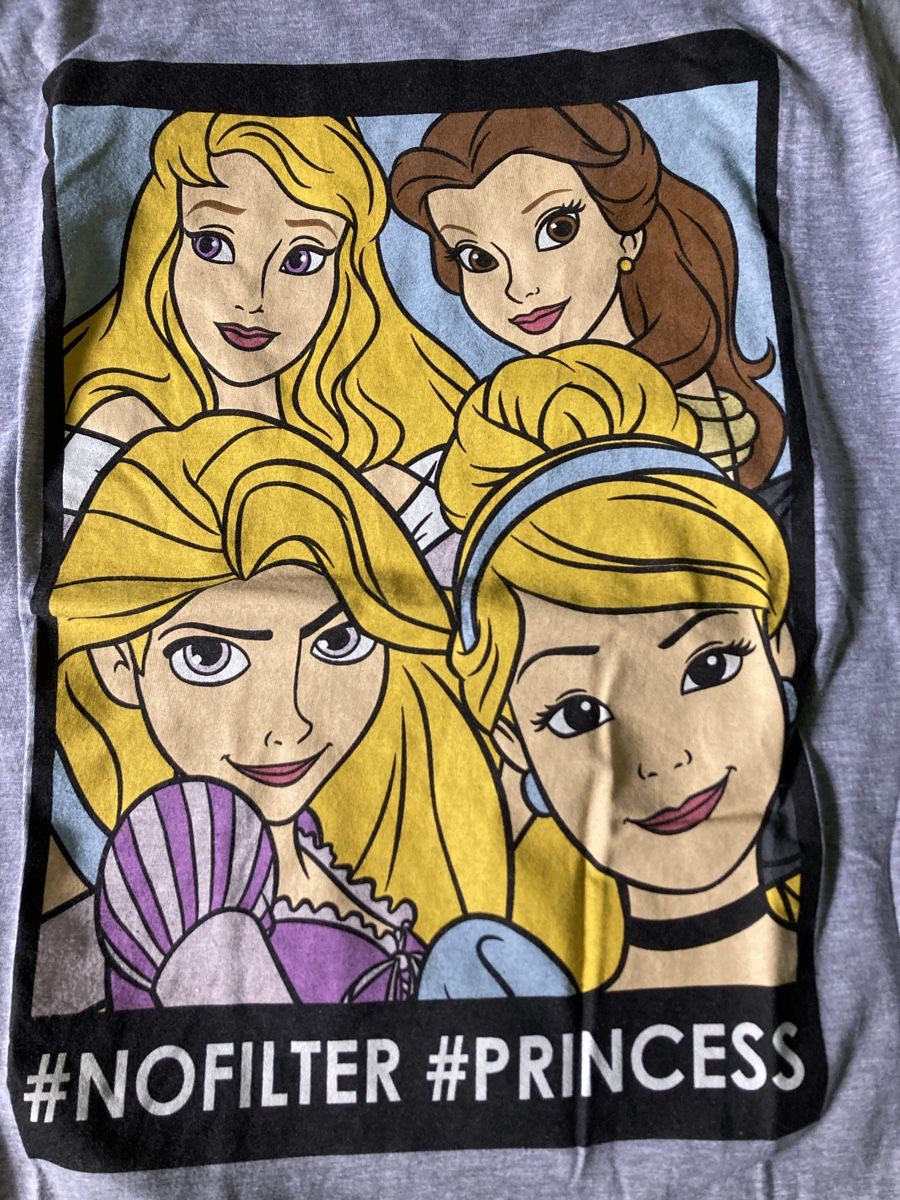 T-shirts: Damenshirt Disney Prinzessinnen Gr. M – D'occasion à Emmenbrücke par JJ_89 1