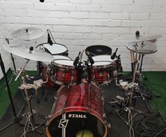 Tama Superstar Hyperdrive Birch Schlagzeug