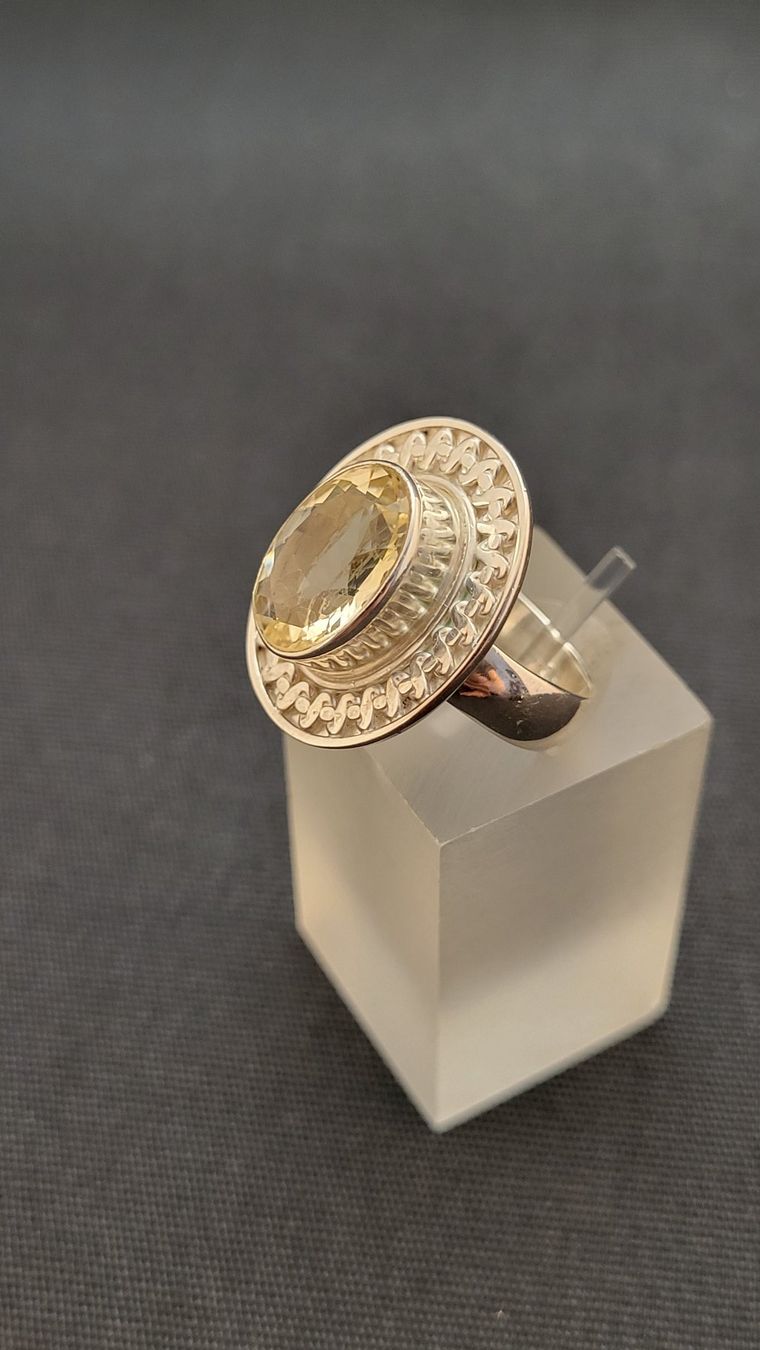 Bagues: Silberring mit Citrin – D'occasion à Basel par spinne02 6