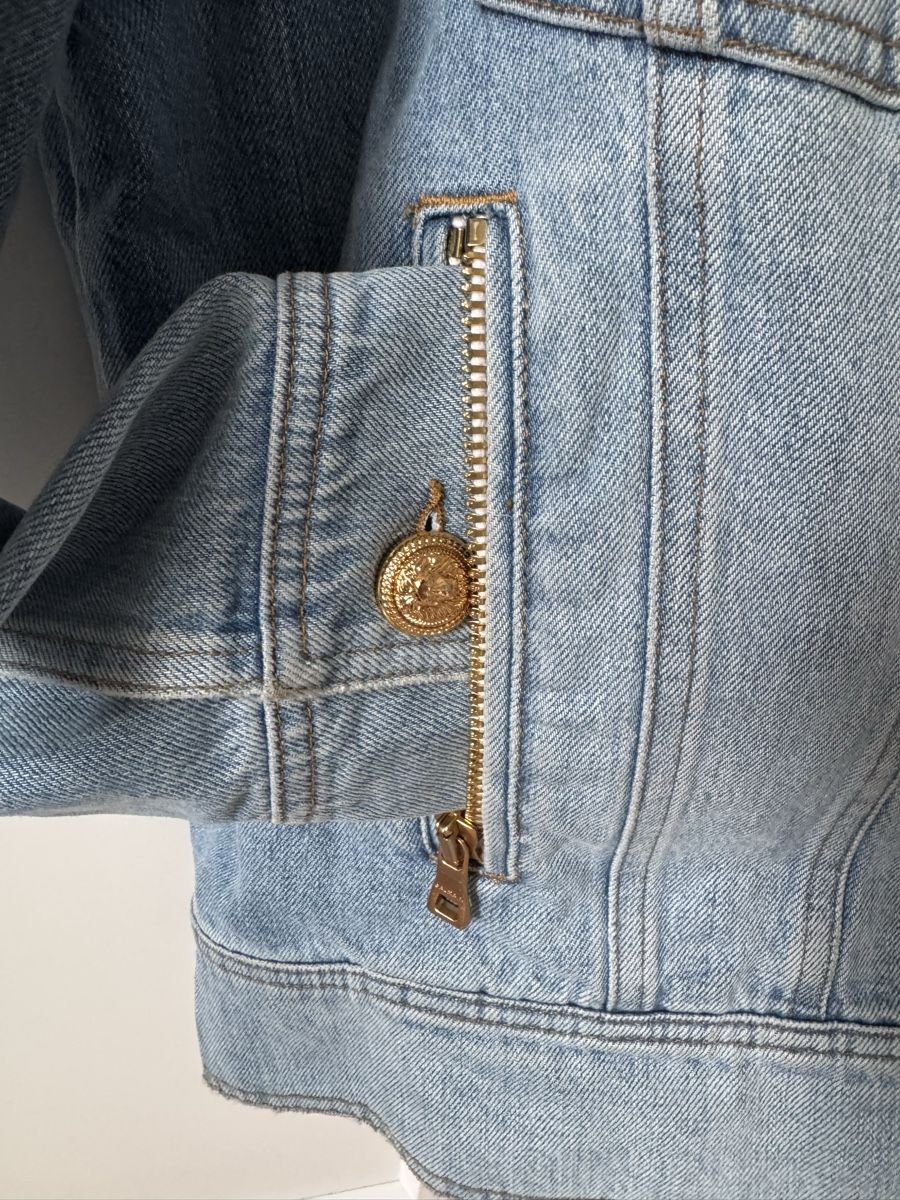Balmain Giacche: Blouson en jean Balmain 36 – Nuovo (secondo la descrizione) da St-Légier-Chiésaz venduto da joe_5gxd 5
