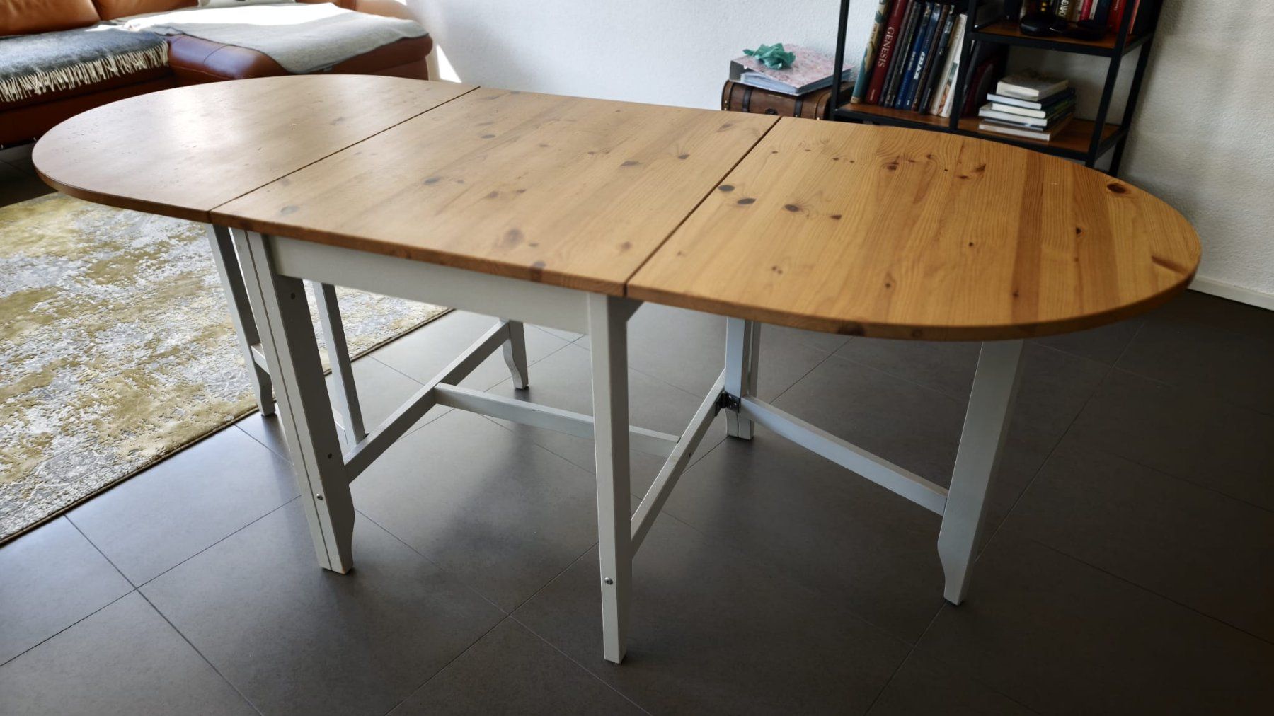 Ikea Tavoli: Ikea "Gamleby" Klapptisch mit Schublade – Usato da Zürich venduto da ram_59n8 5