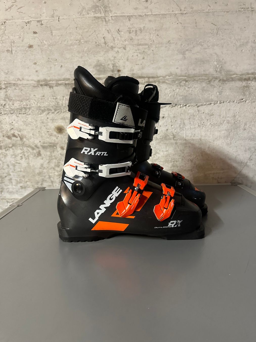 Lange Scarpe da uomo: Lange Skischuhe 27.5 / Gr. 42.5 – Usato da Emmenbrücke venduto da karkarkar