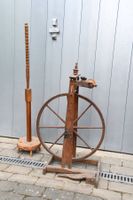 Altes Spinnrad, defekt, für Bastler/Ersatzteillager