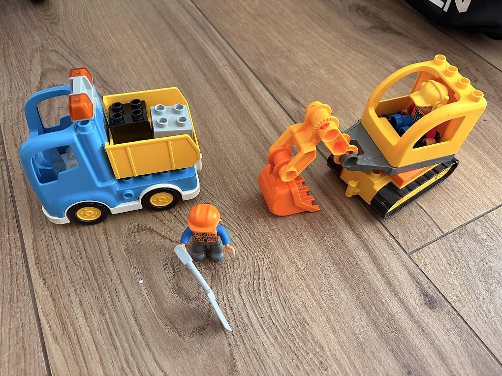 Giocattoli: Duplo Baustelle – Usato da Therwil venduto da Simoliveri