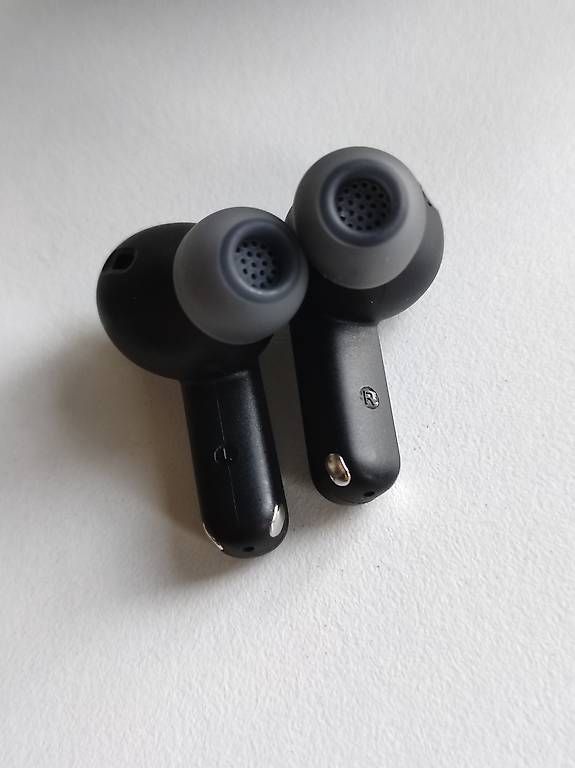 Cuffie: Cuffie Bluetooth jbl wave beam 2 – Difettoso da Zürich venduto da Yevhenii. 2