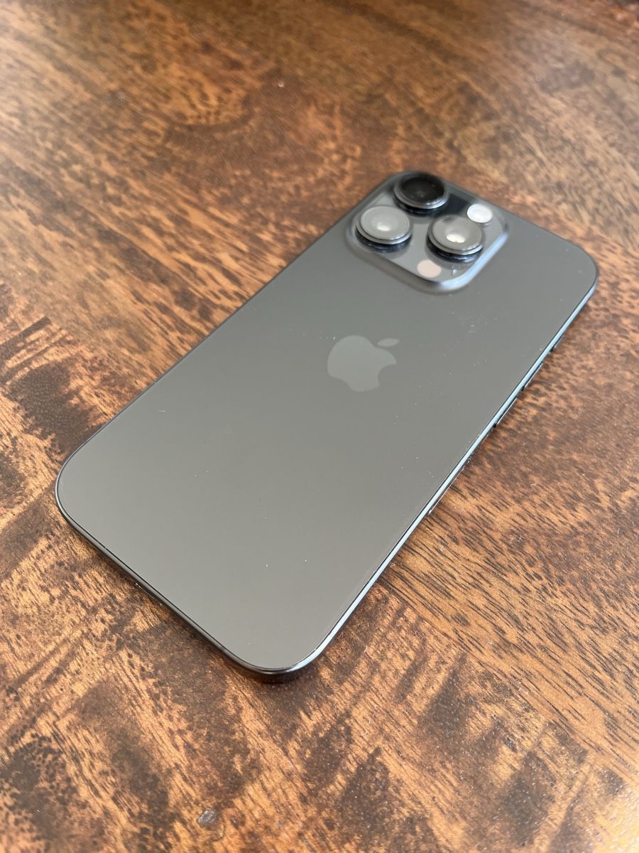 Apple Handys / Smartphones: iPhone 16 Pro + 1 TB - Black Titanium – Gebraucht aus Bern von StrawberryKing 5