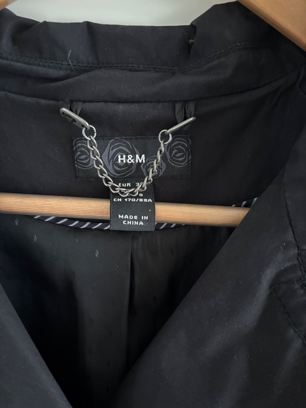 H&M Mäntel: Trenchcoat schwarz, Gr. 38 – Gebraucht aus Zürich von lennyk01 2