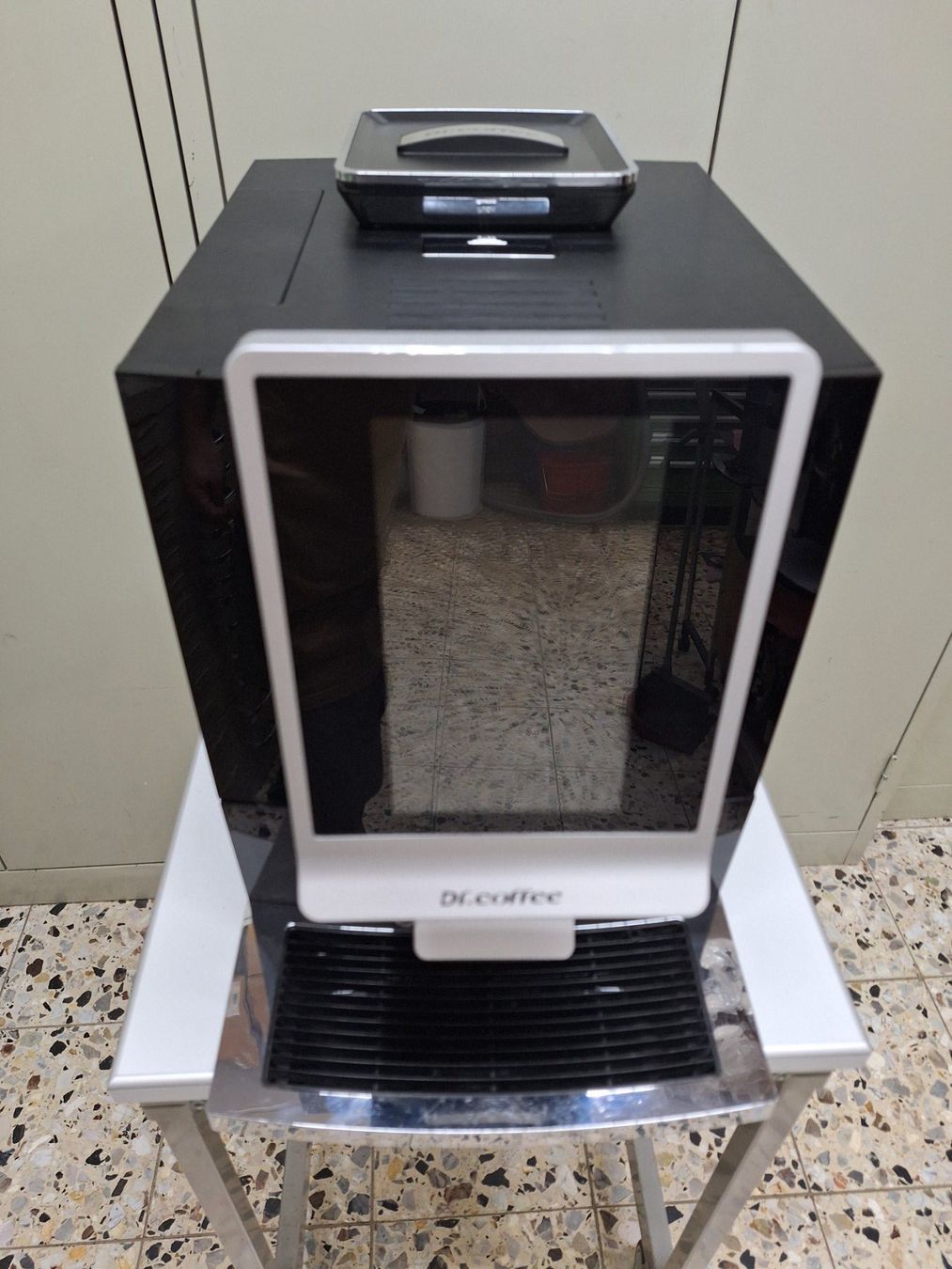 Macchine per caffè & Macchine per espresso: Machine à café professionelle Dr.Coffee F08 – Difettoso da Laconnex venduto da Patkek29