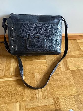 Schultertasche von Furla  Schwarz