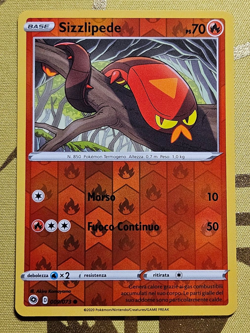 Pokémon Carte collezionabili: Champion's Path - Sizzlipede 009/073 IT – Usato da Bellinzona venduto da Pokemarco