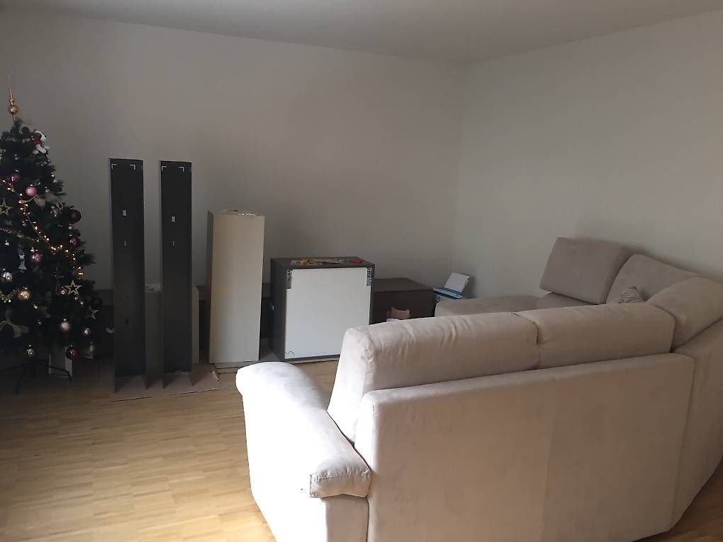 Sofas: Elegant Modular Sofa with Integrated Bed  Premium Fabric – Gebraucht aus Dübendorf von Claudia.a.santini