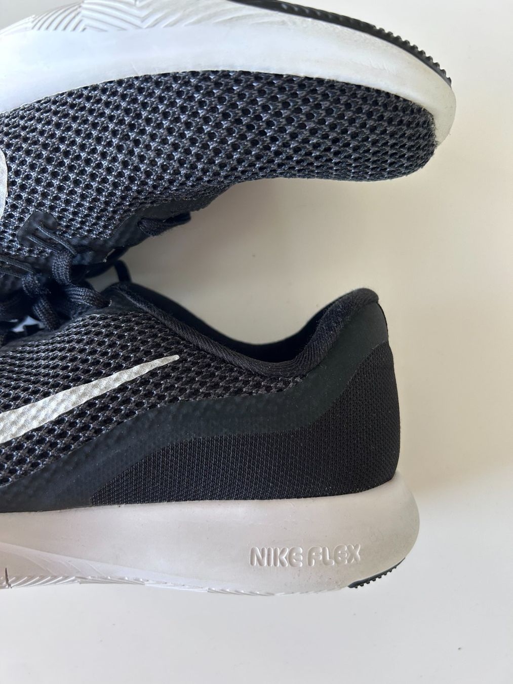 Nike Scarpe da uomo: Nike Training Flex TR 7 Sneakers – Usato da St. Gallen venduto da look-twice 1