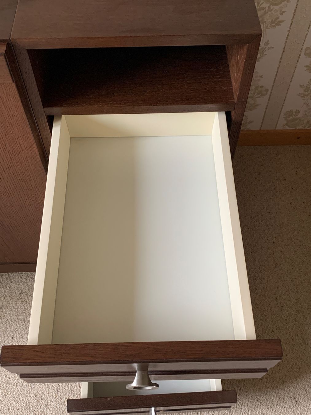 Pfister Cassettiere: Top komfortable Kommode mit Schubladen und Türchen, Möbel – Nuovo (secondo la descrizione) da Auenstein venduto da mar_8mxd 3