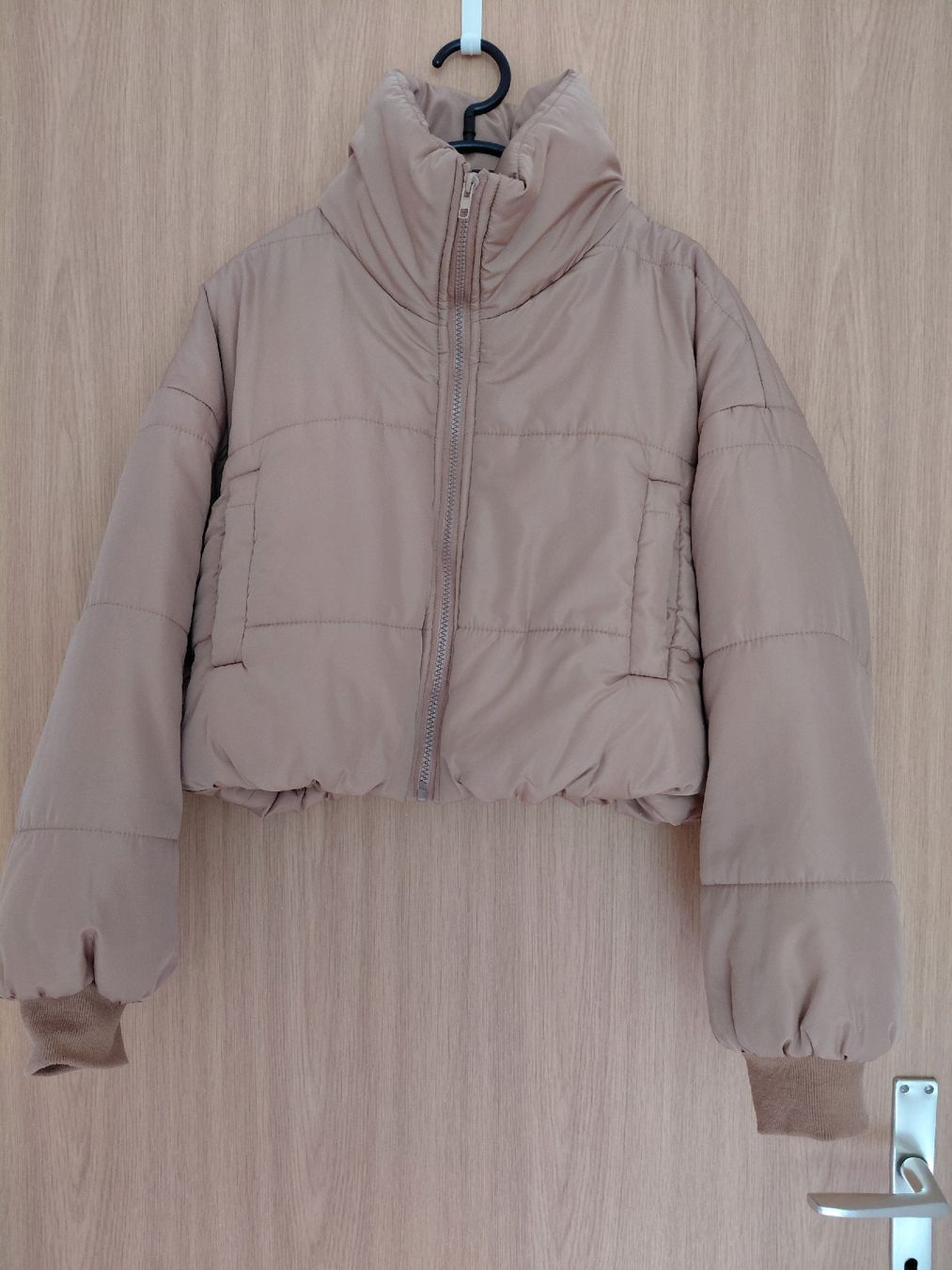 Giacche: Cropped Puffer Jacket  – Usato da Turbenthal venduto da apr_h7z2 1