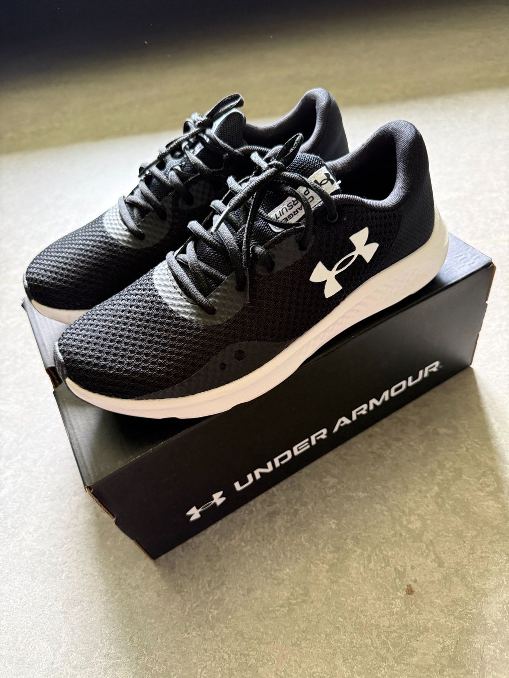 Under Armour Scarpe da uomo: Under Armour Charged Pursuit – Nuovo e nell'imballaggio originale da Winterthur venduto da khalilaliev 2