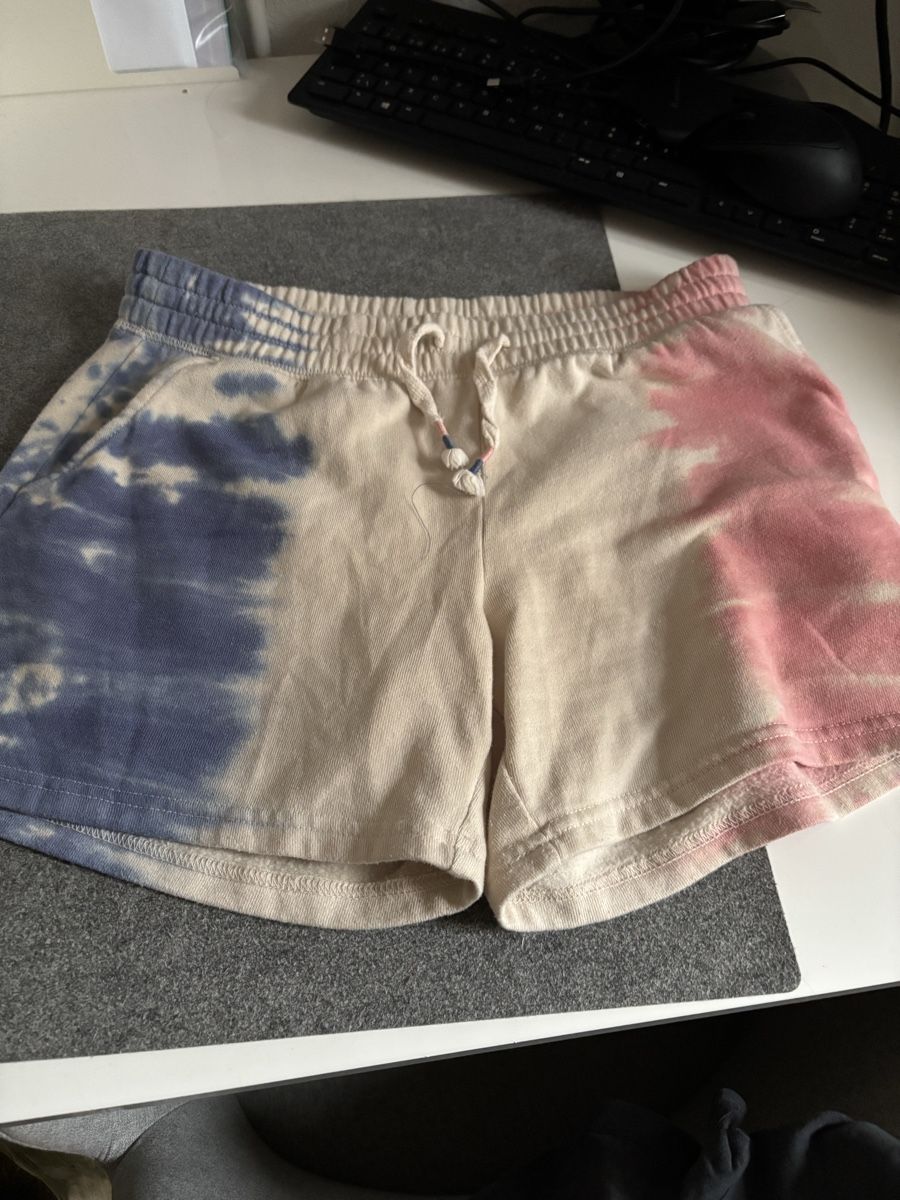 Pantaloni: Short P.J.Salvage S – Usato da Fribourg venduto da dafral