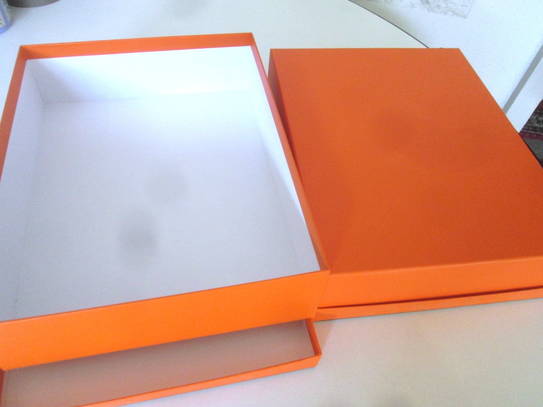 Hermès Altro in Decorazioni & Accessori: 2 Hermès-Boxen – Usato da Sementina venduto da babucia 3