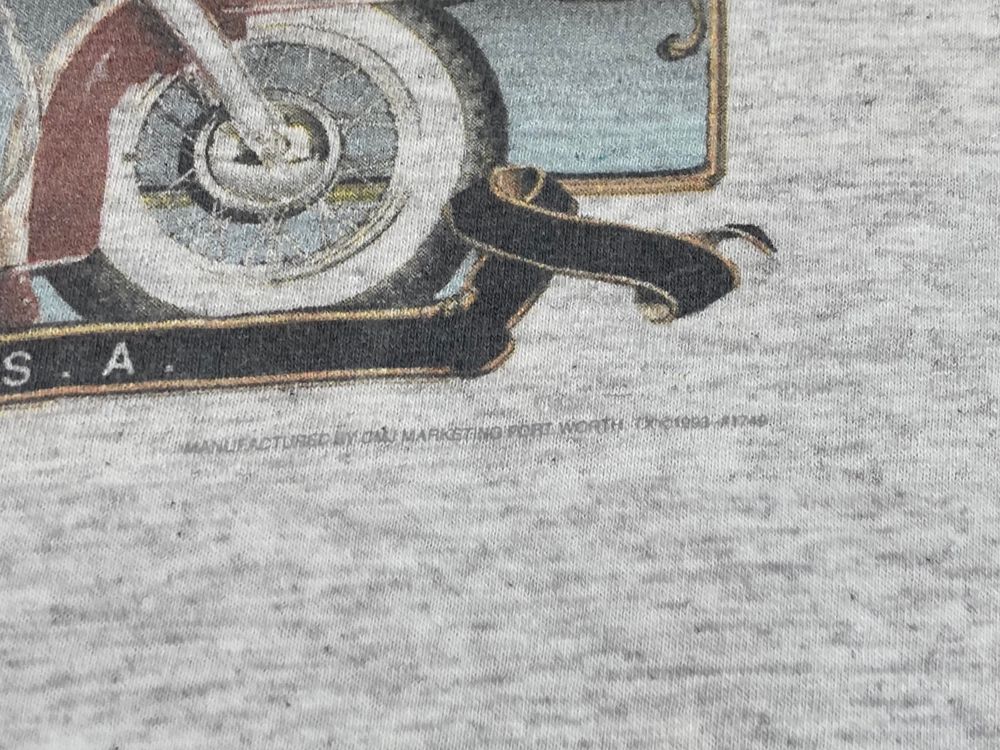 Harley-Davidson T-shirt: Vintage 90s T-Shirt Indian Harley Davidson Double Print Sz L – Usato da Lausanne venduto da le_souk 4