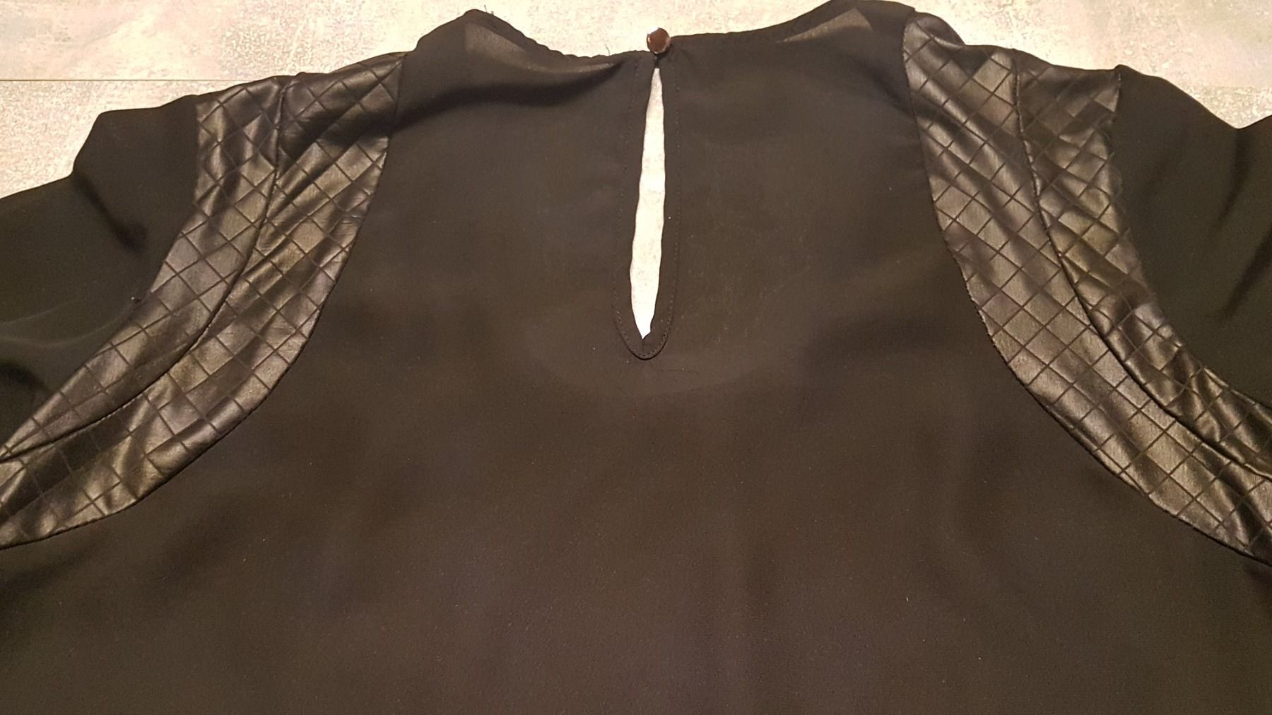 Tuniche: Pull léger - tunique taille S – Usato da Villiers venduto da san_jn5w 5