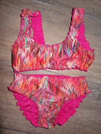 Maillot de bain fille Calzedonia taille 104