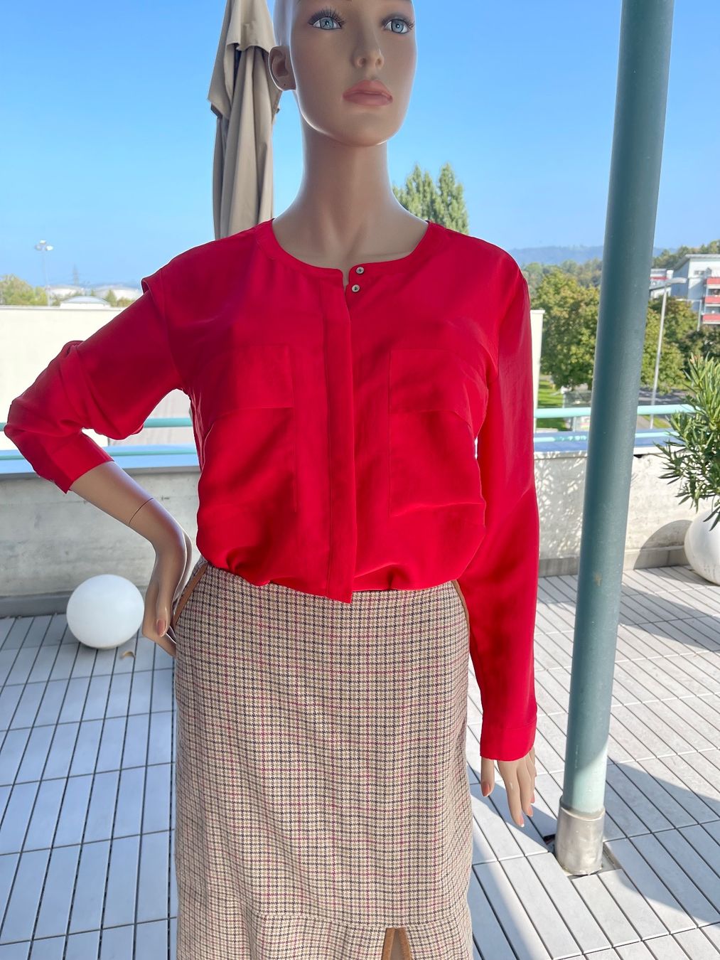 Esprit Camicette: Esprit satiniertes Hemd Hemdbluse Gr.S (38) Neu – Nuovo (secondo la descrizione) da Rotkreuz venduto da beltraum 2