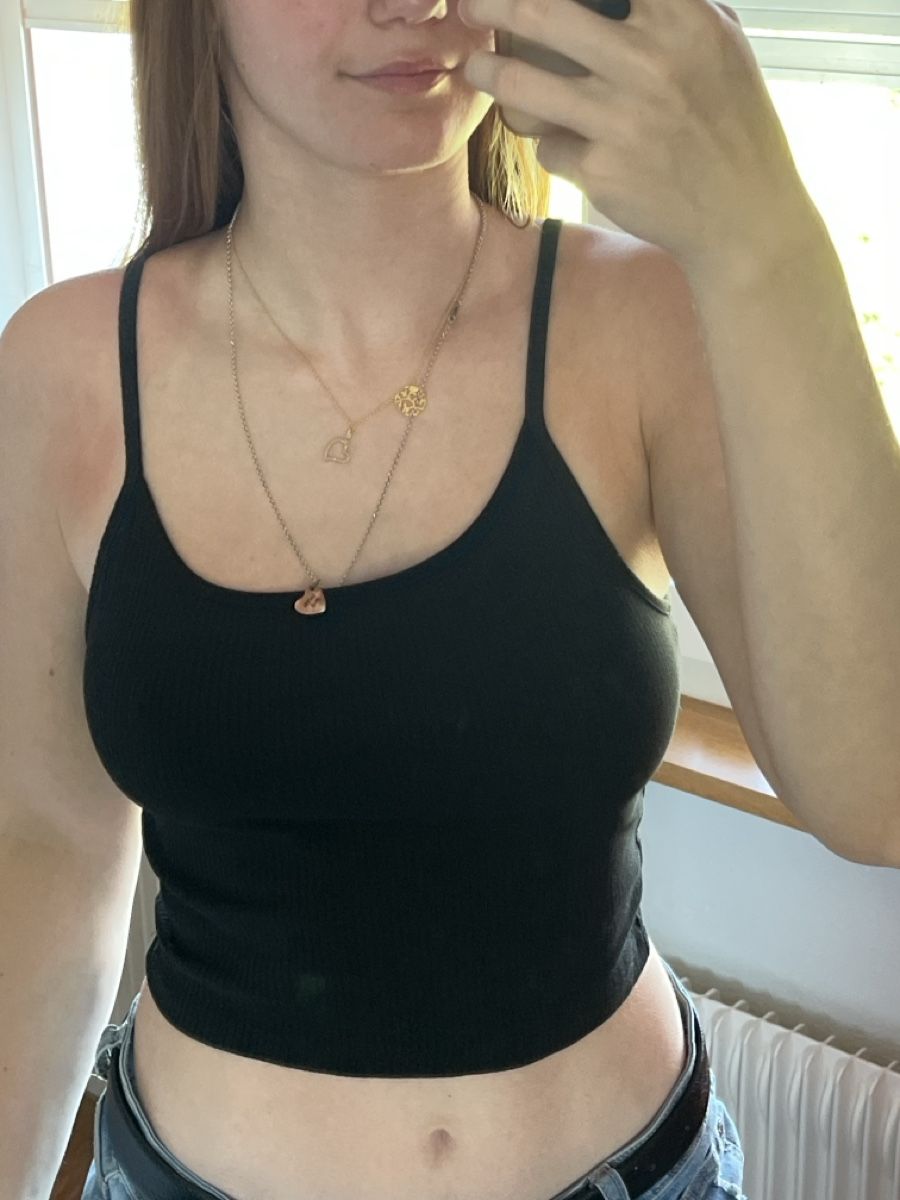 Tops: Schwarzes Top – Neu (gemäss Beschreibung) aus Zollikofen von yar_s59v