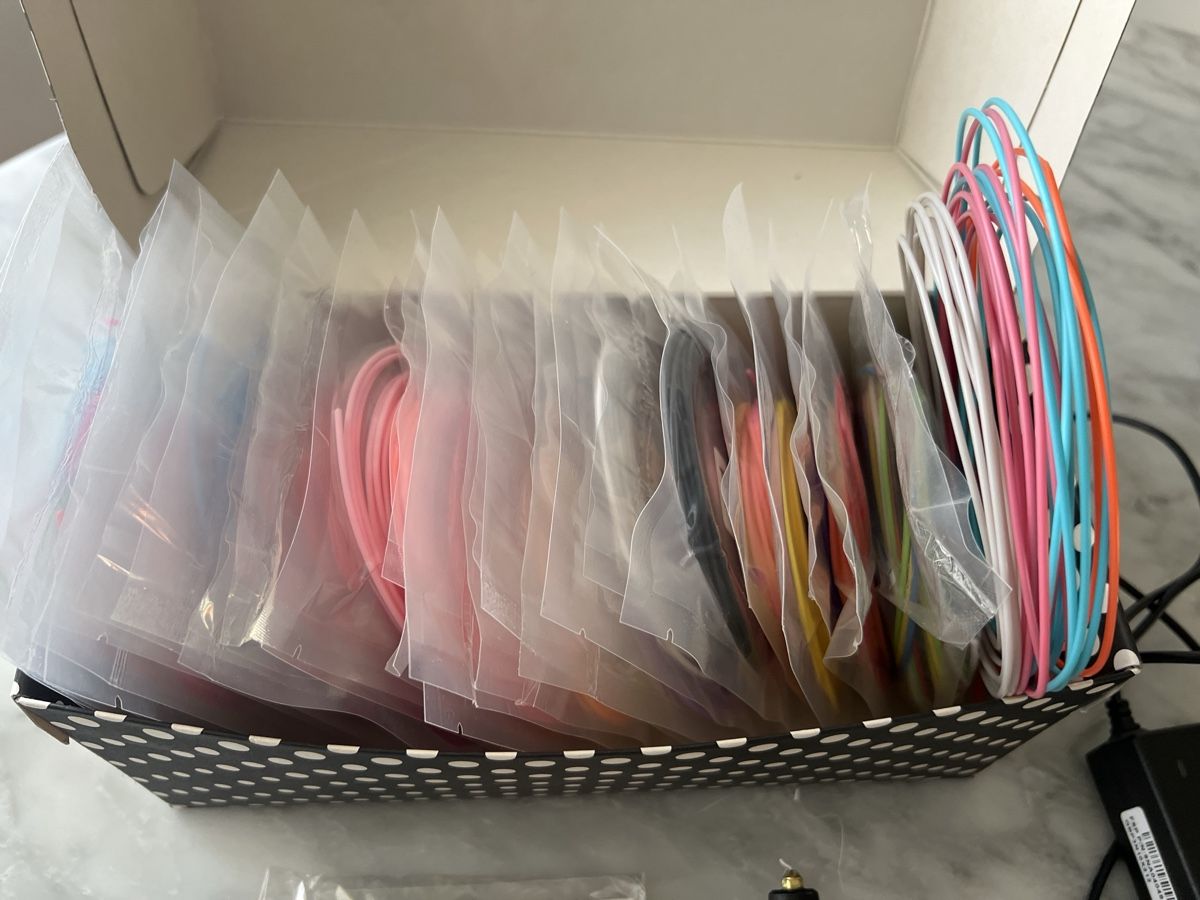 Imprimante 3D: 3D Drucker-Stift inkl.27+ bunte PLA Filamente – D'occasion à Hünenberg See par mississauga 3