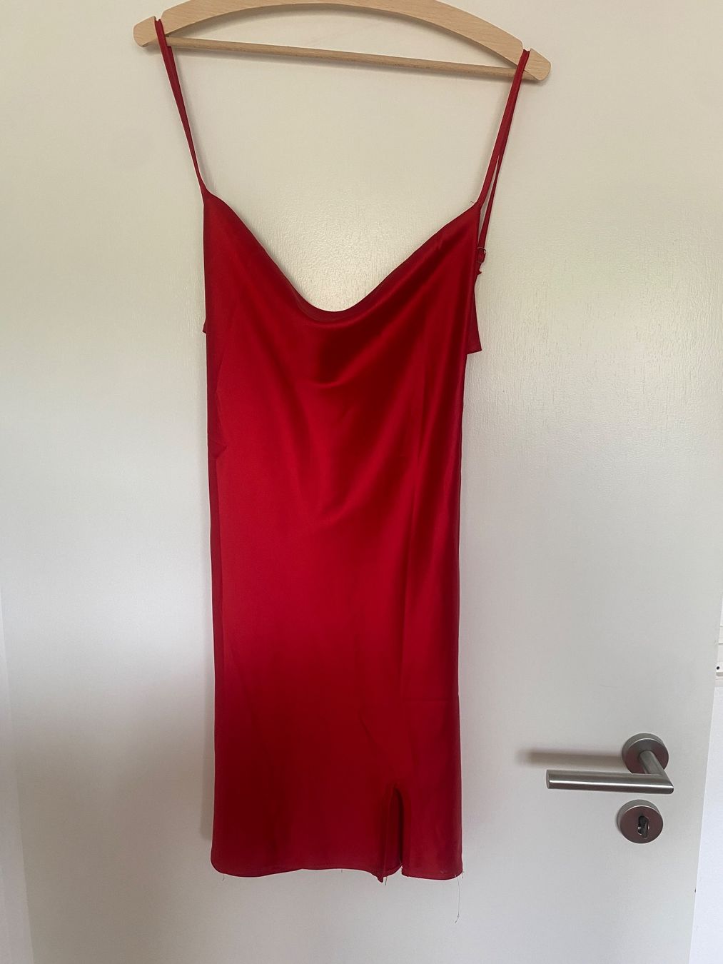 Vestiti: Samtkleid rot S – Usato da Ittenthal venduto da Lorinakuprecht0