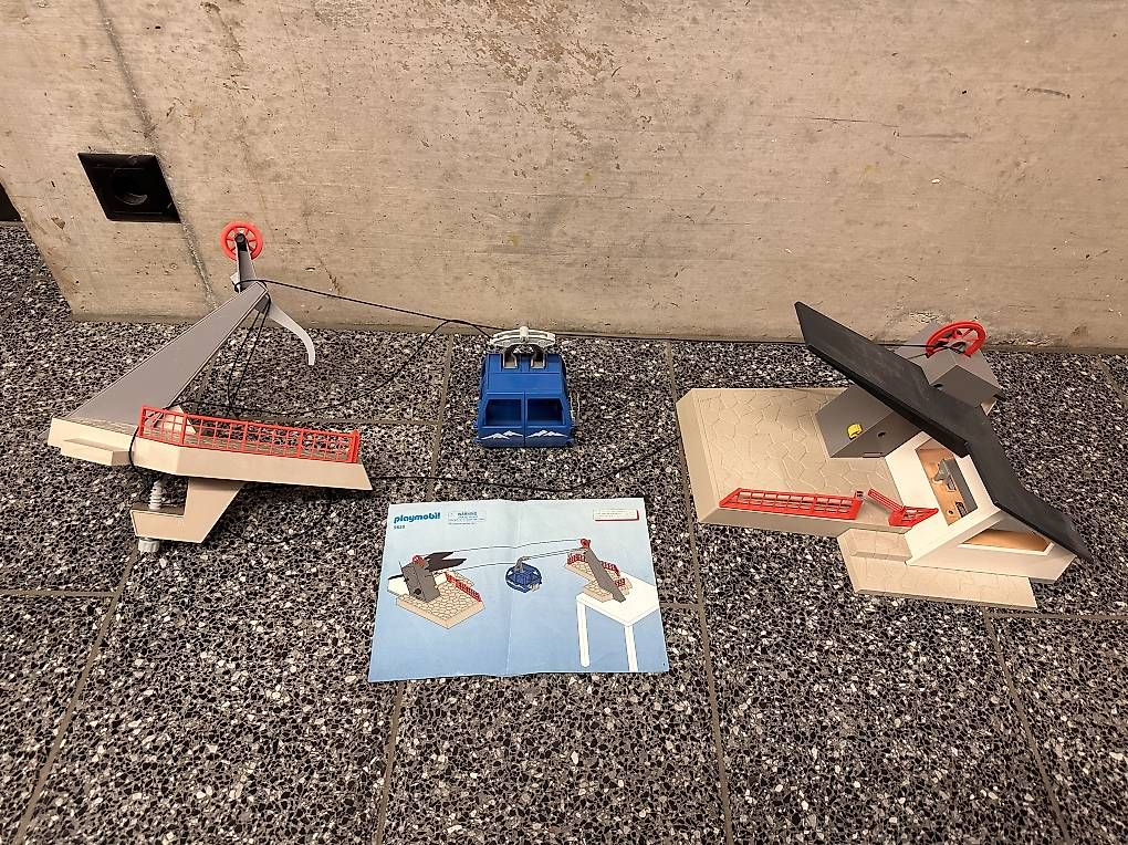 Playmobil Giocattoli: Playmobil 9830 Seilbahn – Usato da Schwerzenbach venduto da ghettojutee
