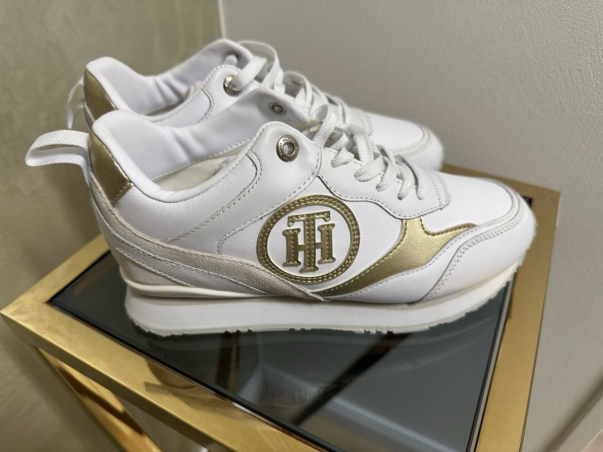 Tommy Hilfiger Scarpe da donna: Tommy Hilfiger Damen Schuhe Gr:38 – Nuovo e nell'imballaggio originale da Frümsen venduto da Swissline90 5