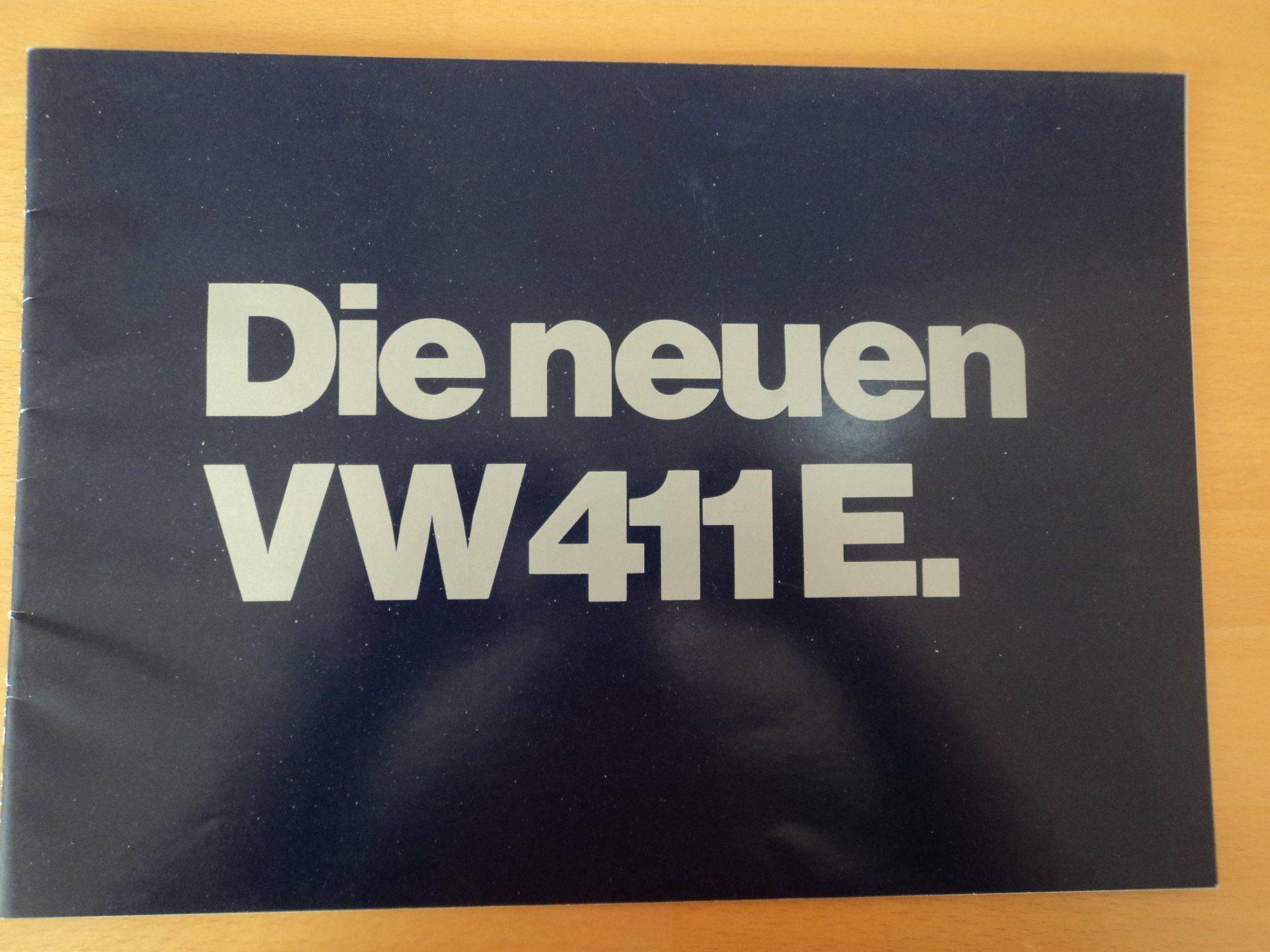 VW Documenti: Prospekt VW Volkswagen 411E 1969 – Usato da Schwarzenburg venduto da modelCARama