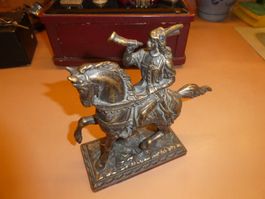 Antiker Reiter mit Trompete, Bronze