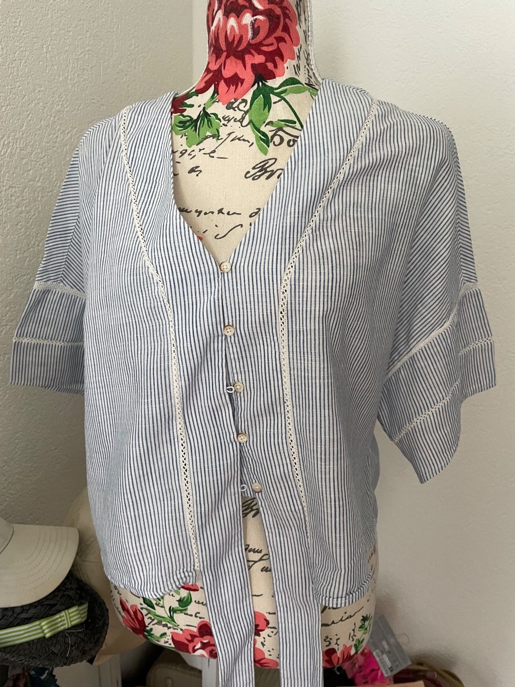 Mavi Camicette: NEU** Bluse Mavi S Oversized – Nuovo (secondo la descrizione) da Zürich venduto da Pamuk04 1