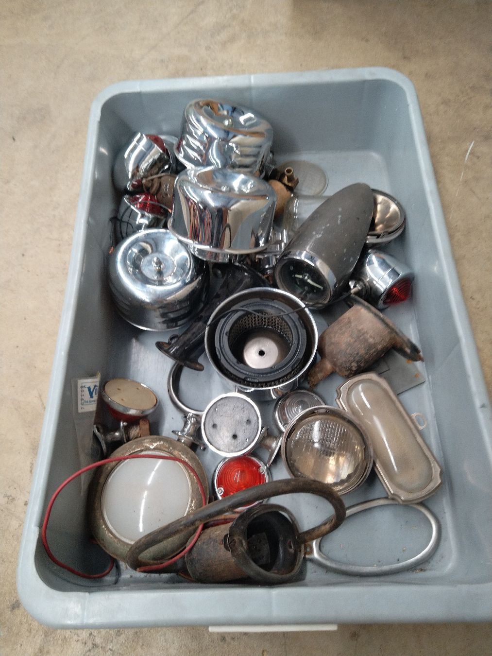 Toutes les pièces auto: Oldtimer diverse Ersatzteile  – D'occasion à Steinen par Blackcadillac