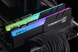 G.Skill Trident Z RGB 4 x 8GB, 4266 MHz, DDR4-RAM, DIMM 32GB