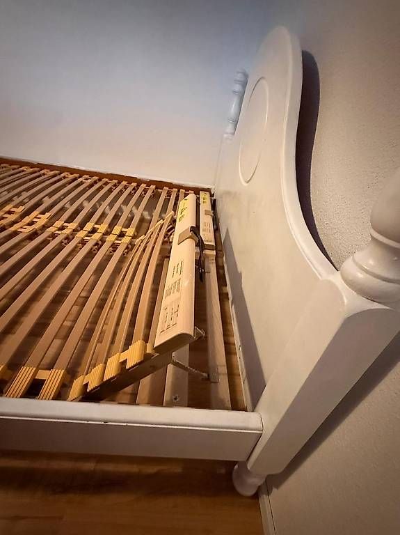 Reti a doghe: Lattenrost 200x160 – Usato da Fehraltorf venduto da rae_cr2c