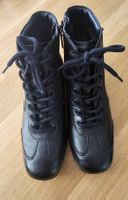 neue Damen-Boots mit Reissverschluss & Schnürung Gr. 7