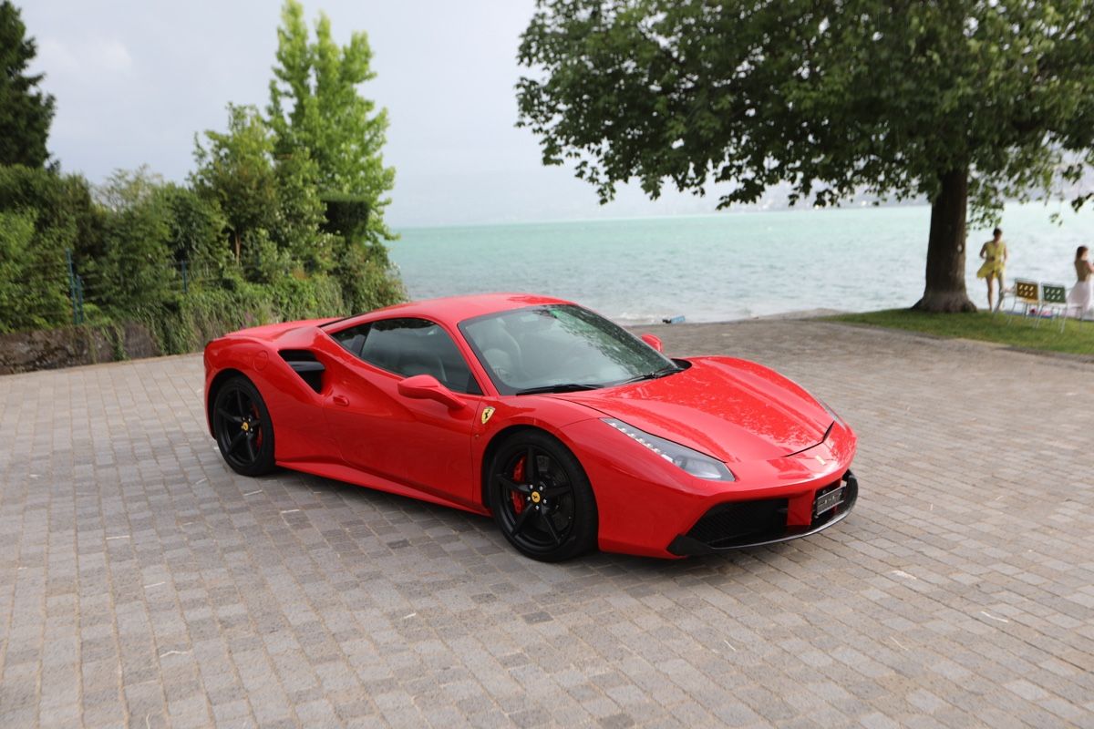 Ferrari Automobili: Ferrari 488 GTB, Top Zustand – Usato da Luzern venduto da Christian-07 8
