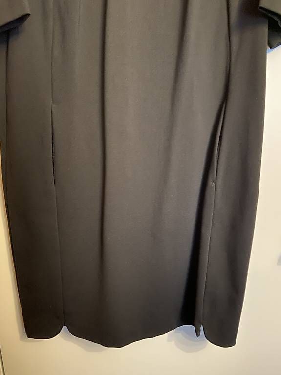 Luisa Cerano Vestiti: Kleid schwarz LUISA CERANO – Nuovo (secondo la descrizione) da Reiden venduto da haandena 2