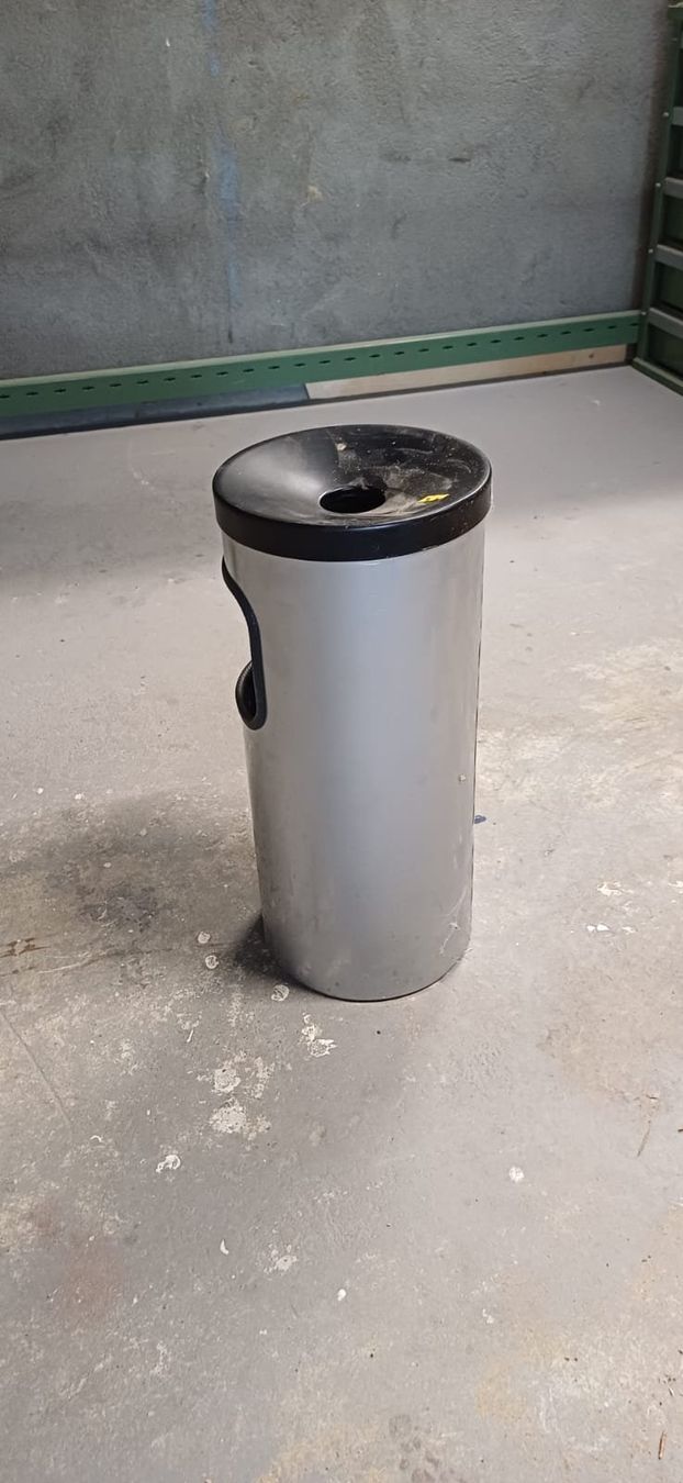 Aschenbecher: Cendrier/Aschenbecher der Perfekte ,solide stand!Pause Göhnt – Neu (gemäss Beschreibung) aus Payerne von jea_m6nb 9