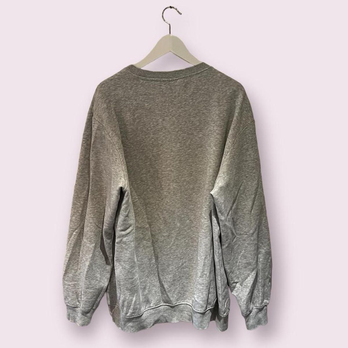 H&M Pullover & Sweatshirts: H&M crewneck sweatshirt relaxed fit – Neu (gemäss Beschreibung) aus Ermenswil von nils.schreckenbauer 1