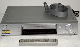 Videorecorder  VHS Sony SLV-SE710B magnétoscope