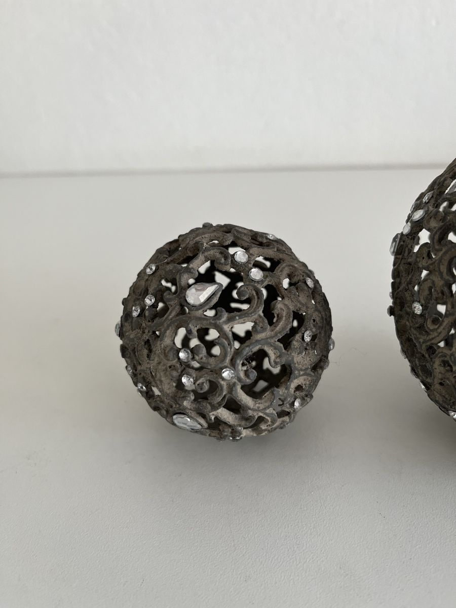 Tutte le decorazioni: 3 Stk. Deko-Kugeln aus Metall – Usato da Wetzikon ZH venduto da seli03 4