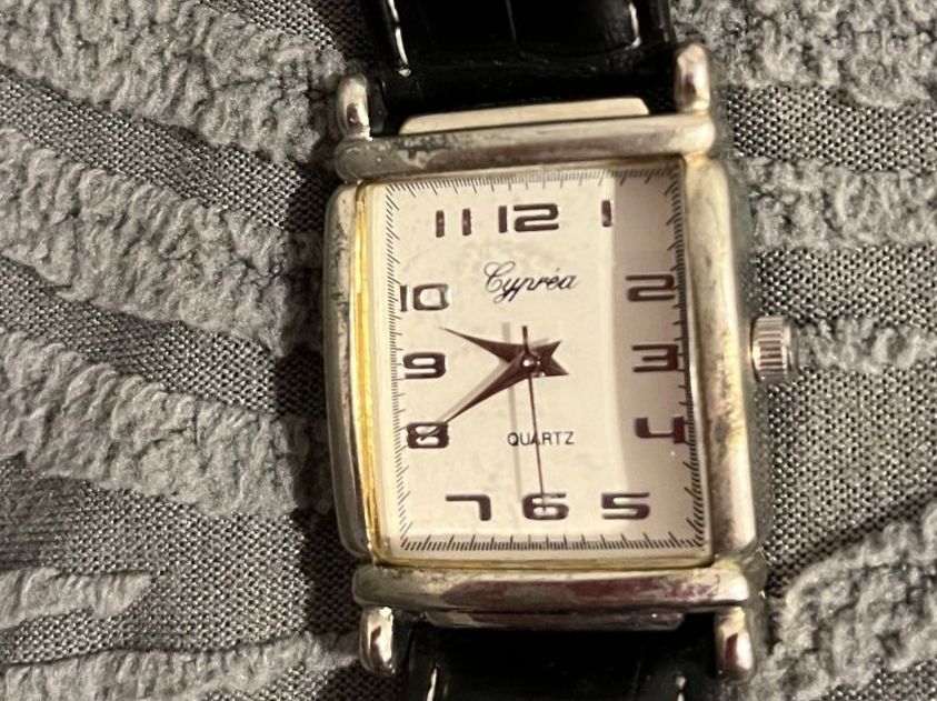 Uhren: Armbanduhr ///  CYPRÉA – Gebraucht aus Brittnau von Zofigerin