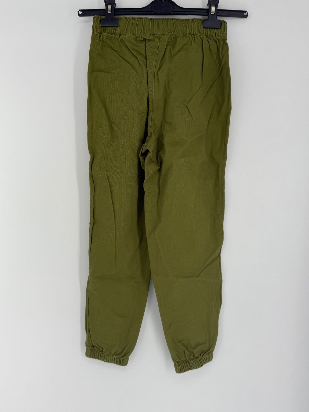 H&M Pantaloni: H&M Jogger Hose Gr. 140 – Usato da Auenstein venduto da moin. 1