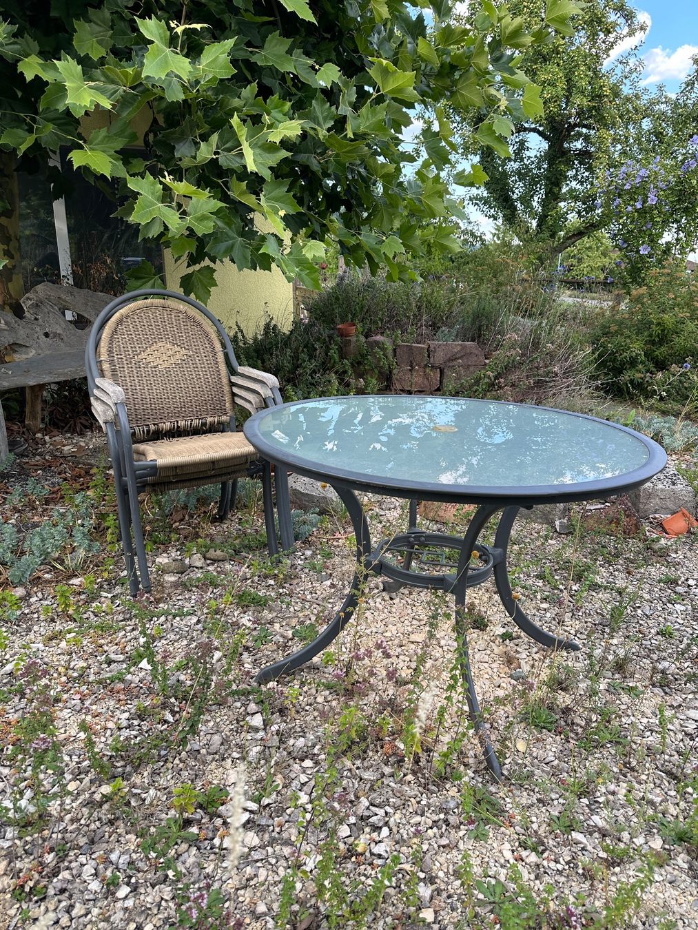 Tischset: Runder Gartentisch und 4 Stühle – Gebraucht aus Amlikon-Bissegg von Matthias91296