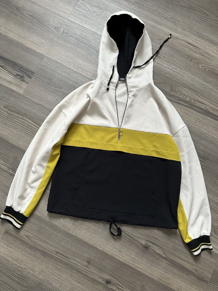 Zara Maglioni & Felpe: Zara Hoodie Pullover Grösse XS – Usato da Schaanwald venduto da ael248