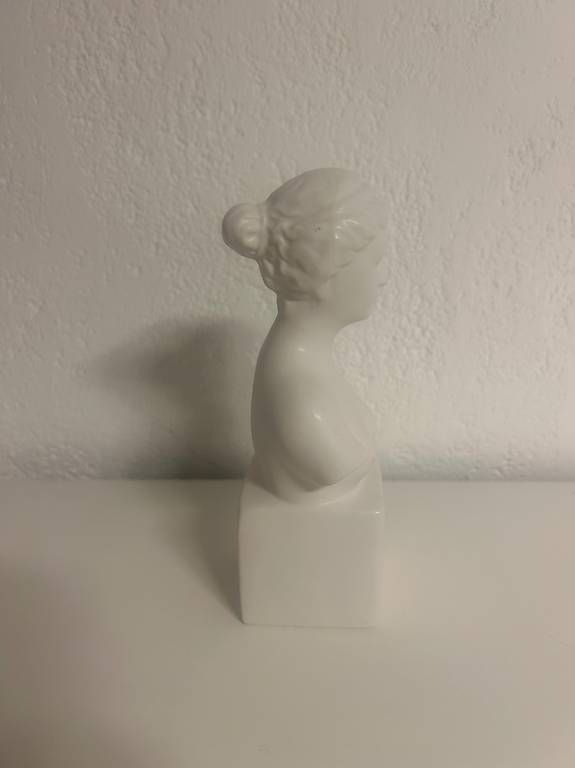 Sculptures & Statues: Büste weiss – D'occasion à Muttenz par smile62 3