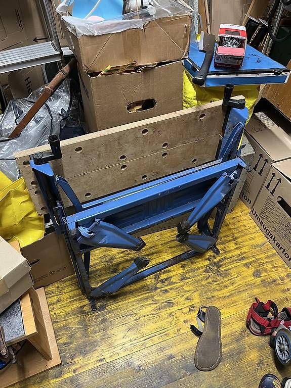 Banchi da lavoro: Black & Decker Workmate - mobile Werkbank – Usato da Bern venduto da J83 2