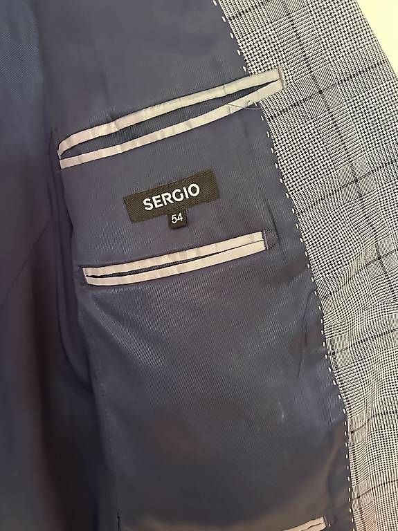 Giacche: Frühlingsblazer – Usato da Basel venduto da rit_l8k7 1